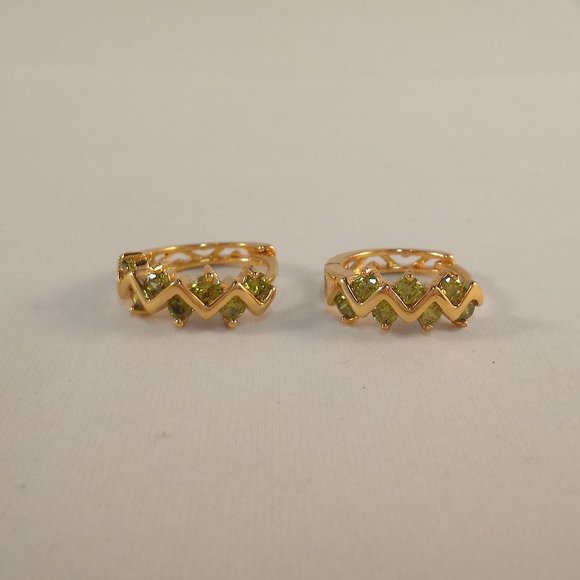 18K Yellow Gold Filled Peridot Olive Green Diamond Zircon Hoop Huggie Earrings - Picture 2 of 5